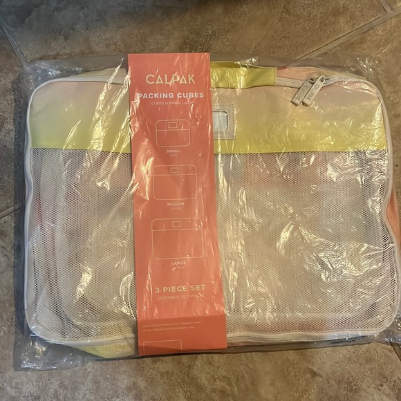 Calpak Bags Nwt Calpak Packing Cubes Set Of Three Poshmark